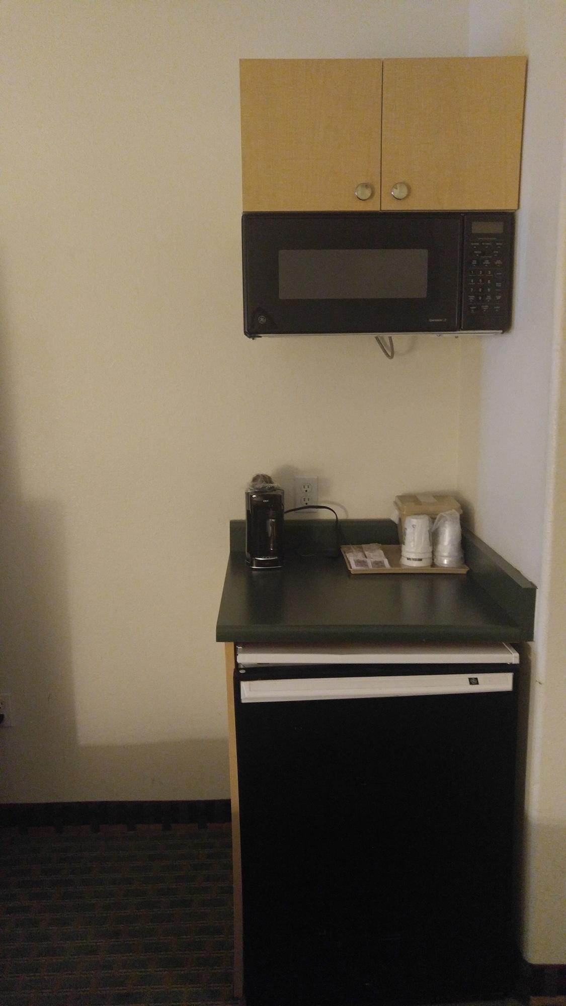 Quality Inn & Suites Lakewood - Denver Southwest Buitenkant foto