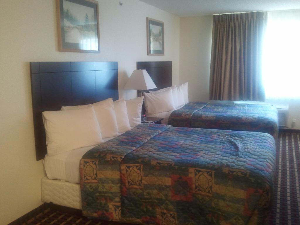 Quality Inn & Suites Lakewood - Denver Southwest Buitenkant foto